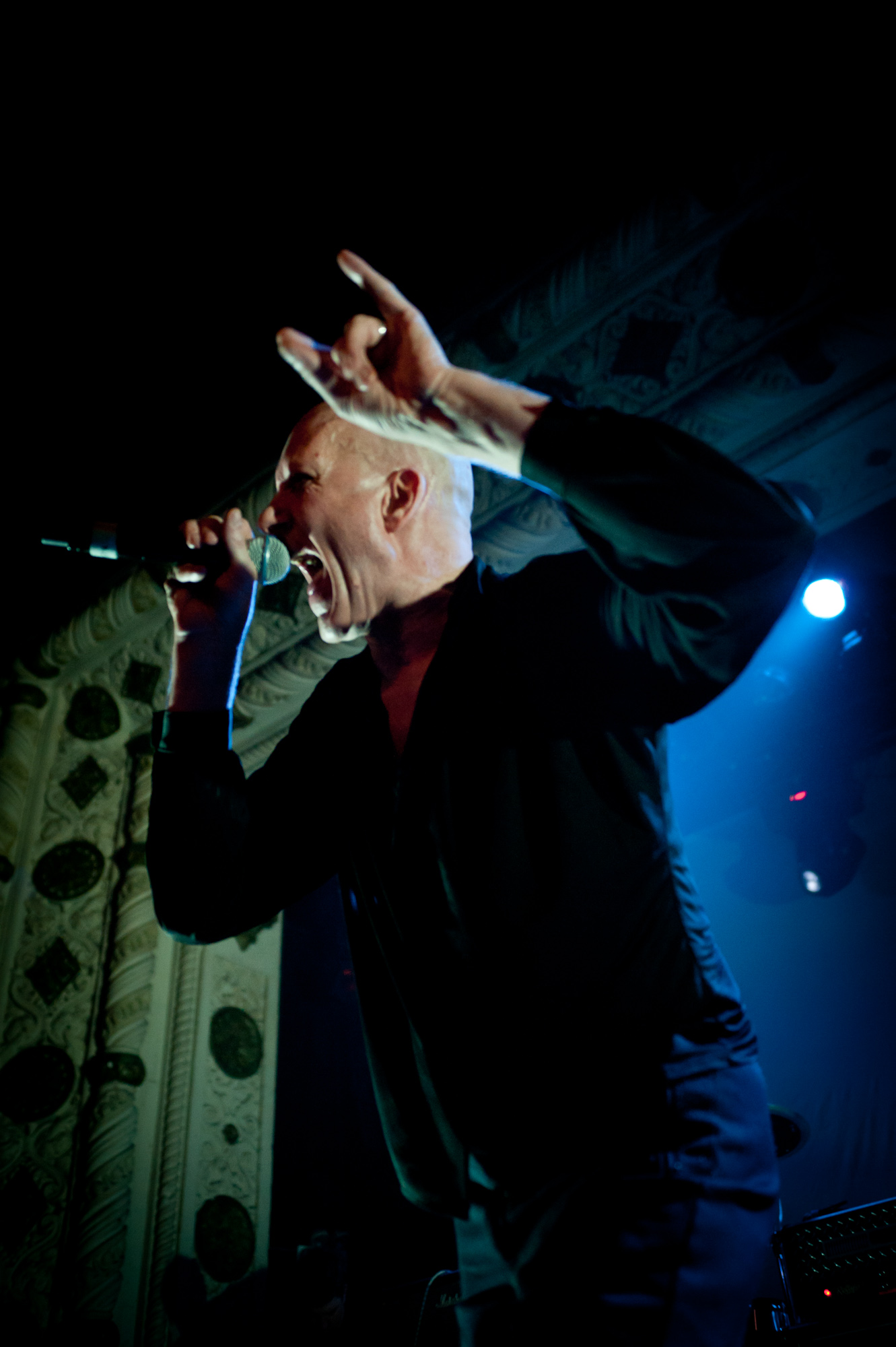 Members of KMFDM