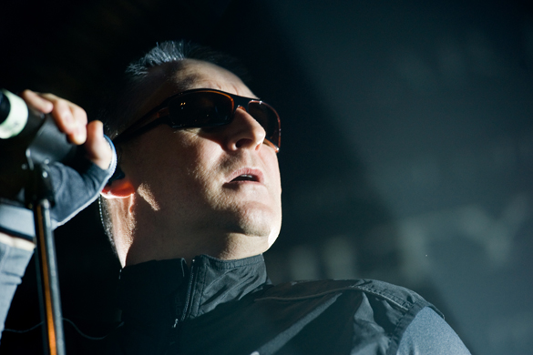 Front 242