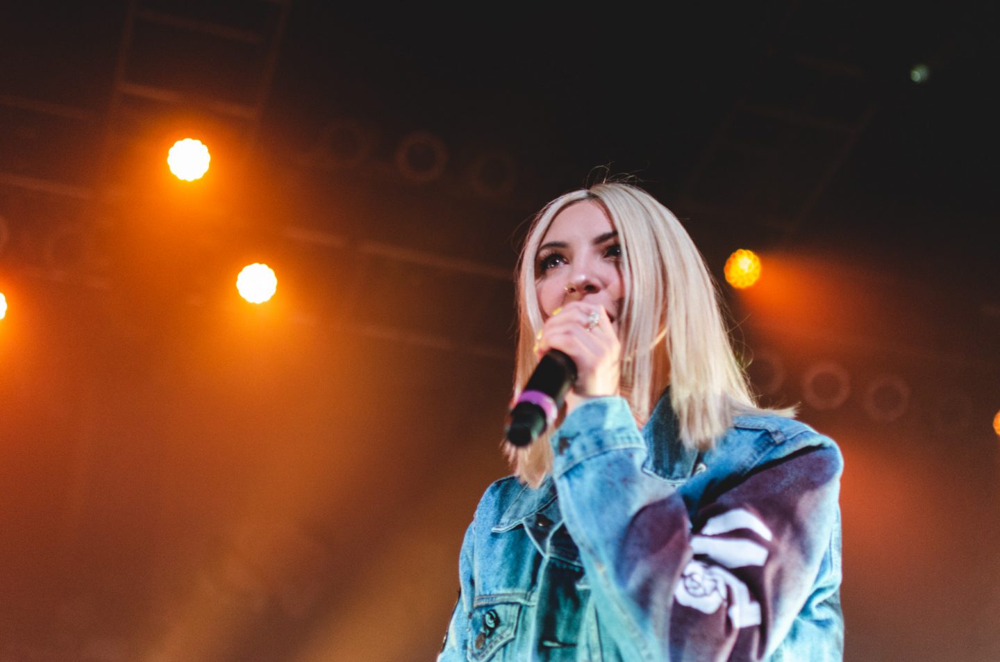 Julia Michaels at House of Blues Chicago by Kaelyn Dodd Photography