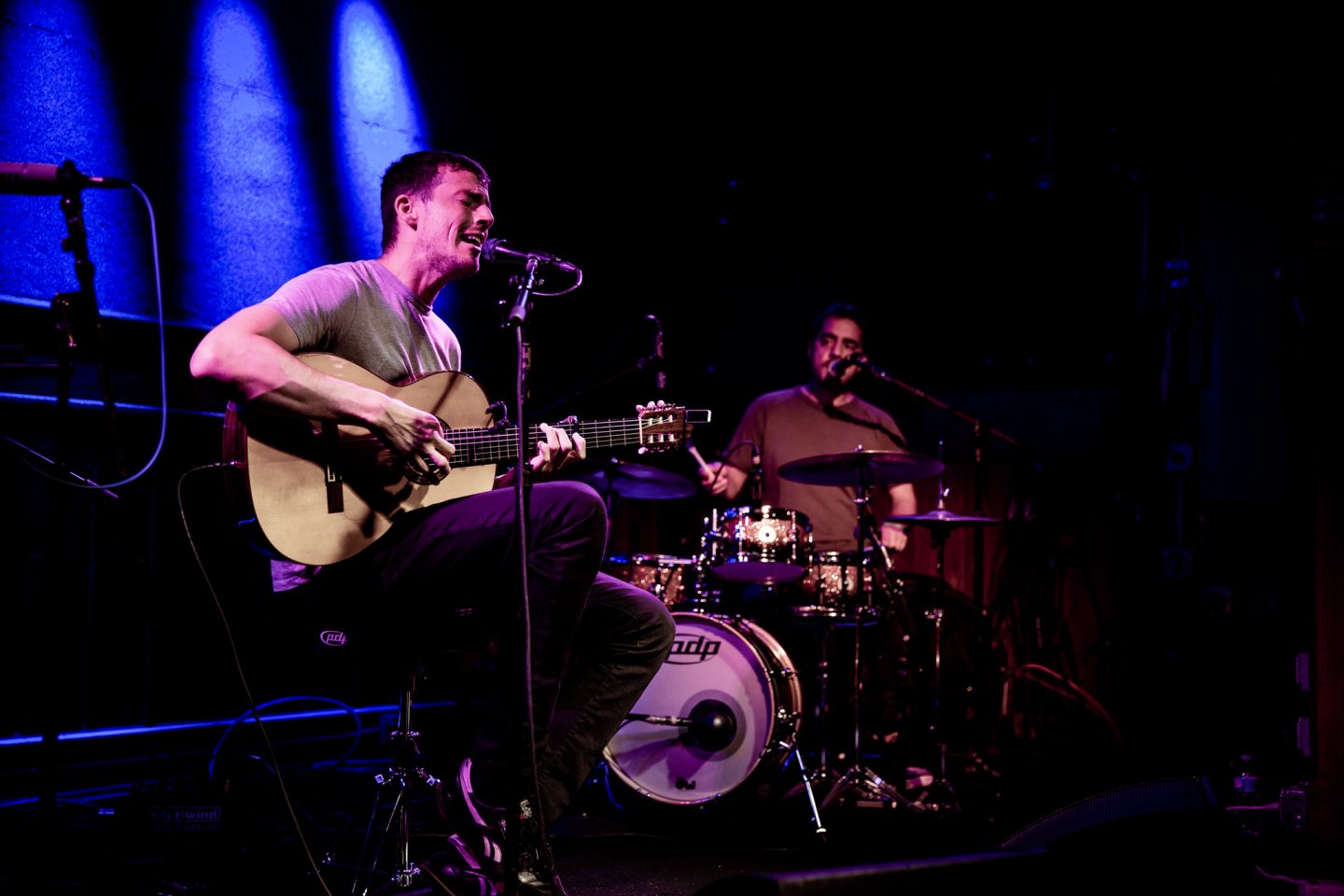 Charlie Cunningham at Schubas by Liina Raud Photography