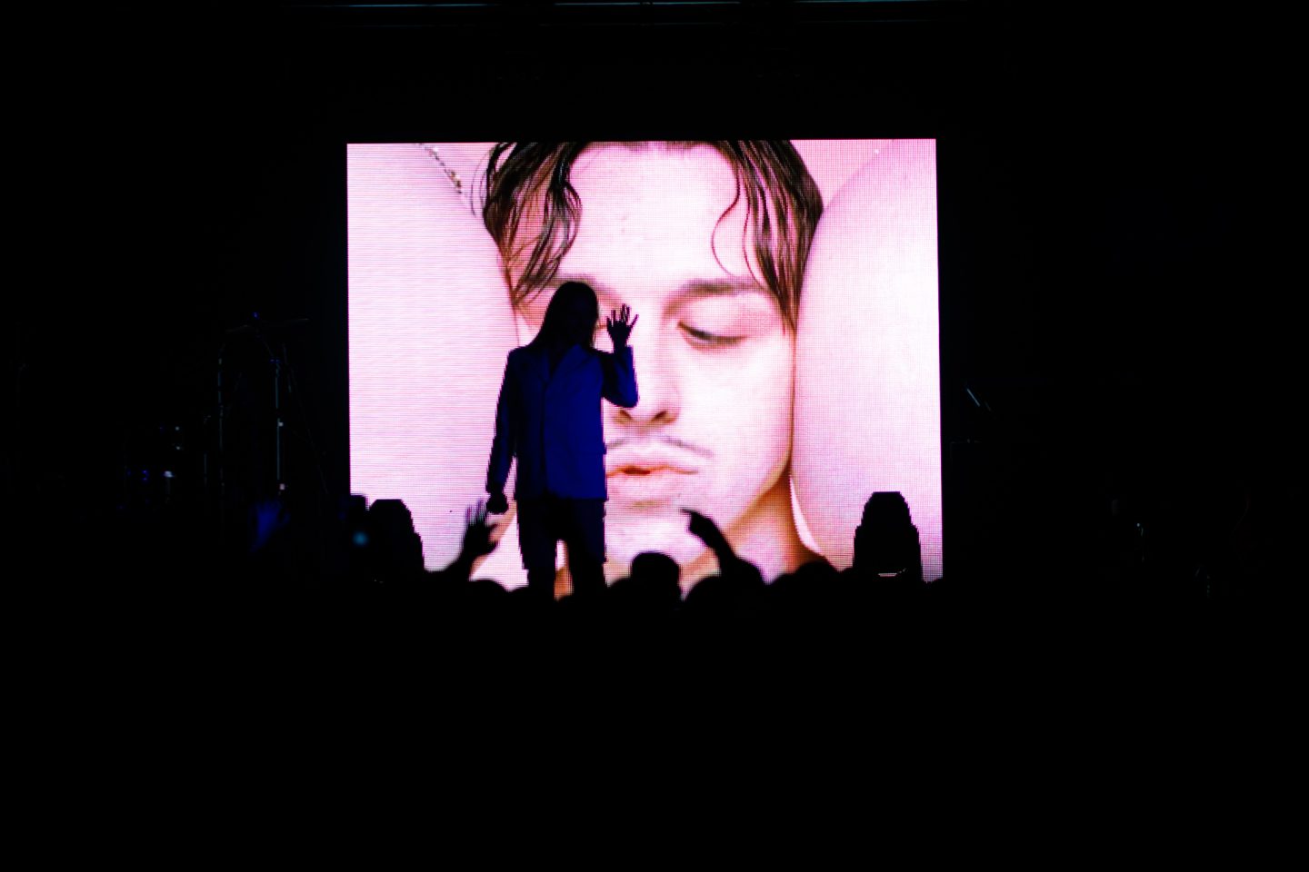 Tommy Cash at Concord Music Hall by Liina Raud Photography